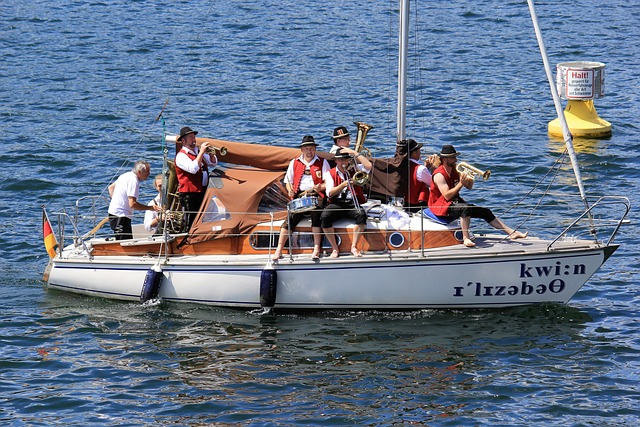 西哥之间需 西哥之间需